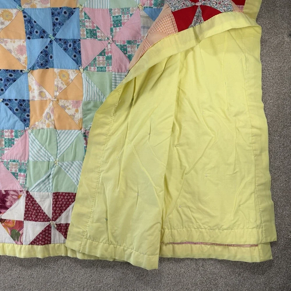 Vintage Handmade Pinwheel Colorful Scrap Quilt *Flaws* Full Size 88